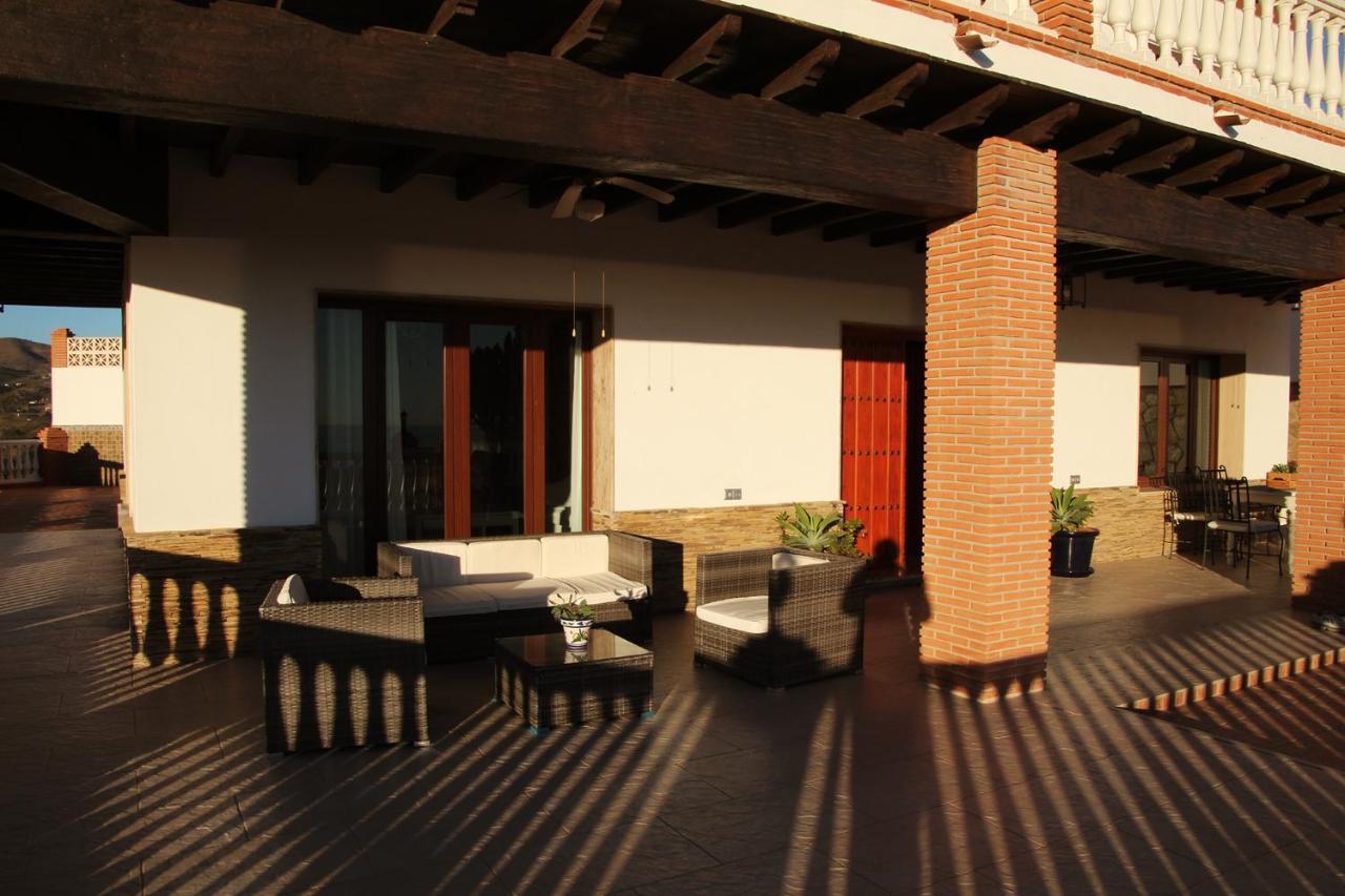 Villa El Palomar Azul With Pool And Sea View Benajarafe Exterior foto