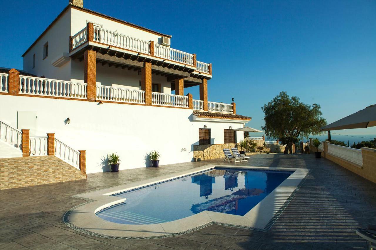 Villa El Palomar Azul With Pool And Sea View Benajarafe Exterior foto